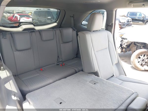 2016 TOYOTA HIGHLANDER LE PLUS V6