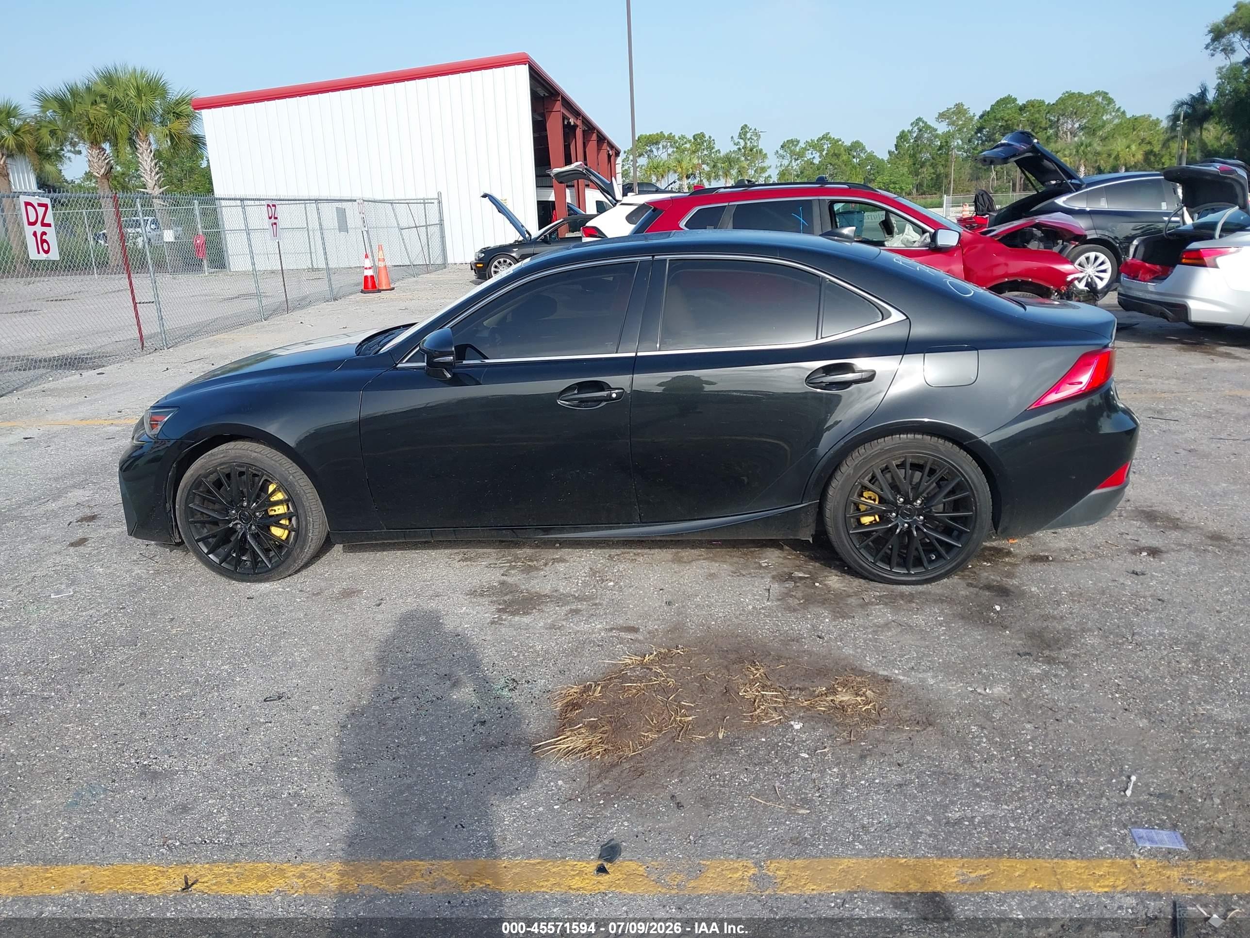 2017 LEXUS IS 200T
