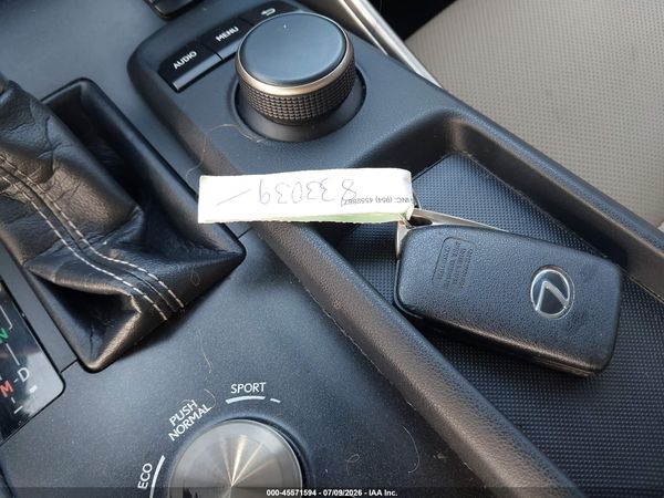 2017 LEXUS IS 200T