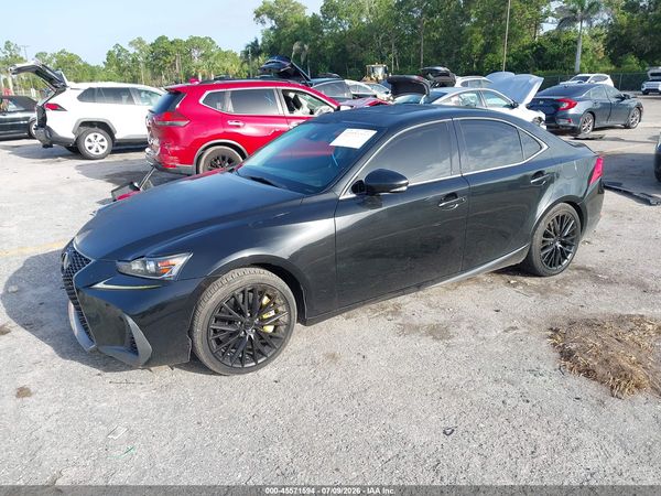 2017 LEXUS IS 200T