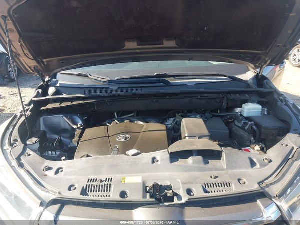 2019 TOYOTA HIGHLANDER LIMITED