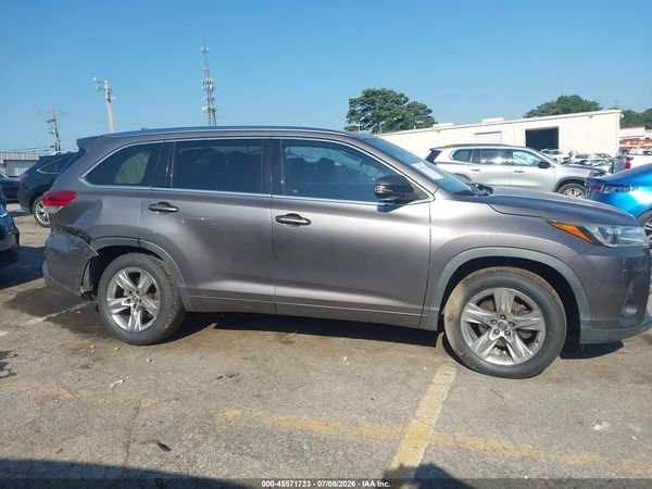 2019 TOYOTA HIGHLANDER LIMITED