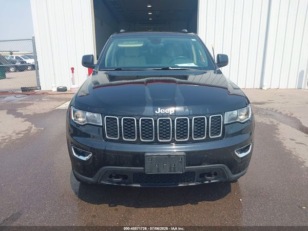 2019 JEEP GRAND CHEROKEE LAREDO E 4X4