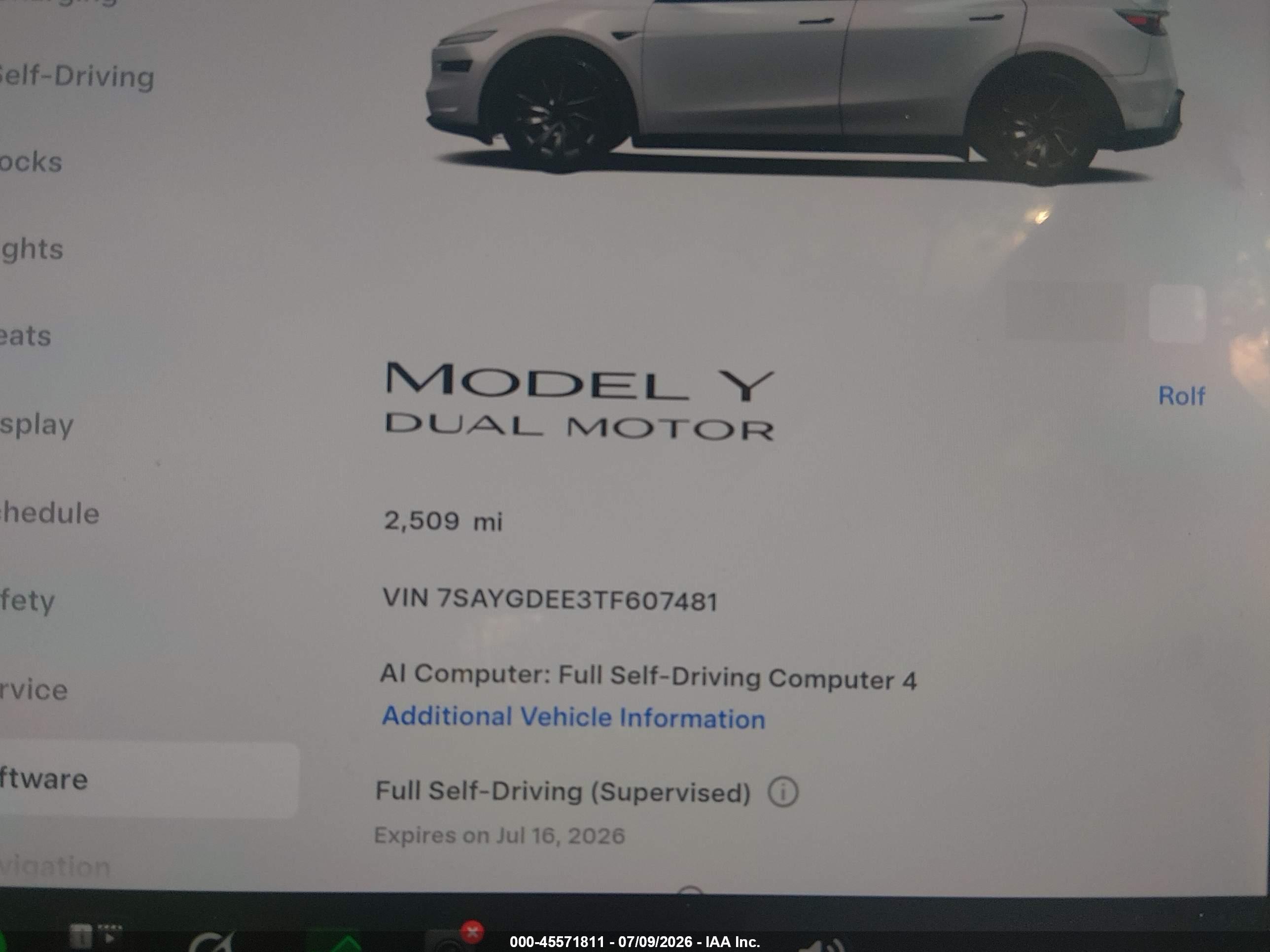 2026 TESLA MODEL Y