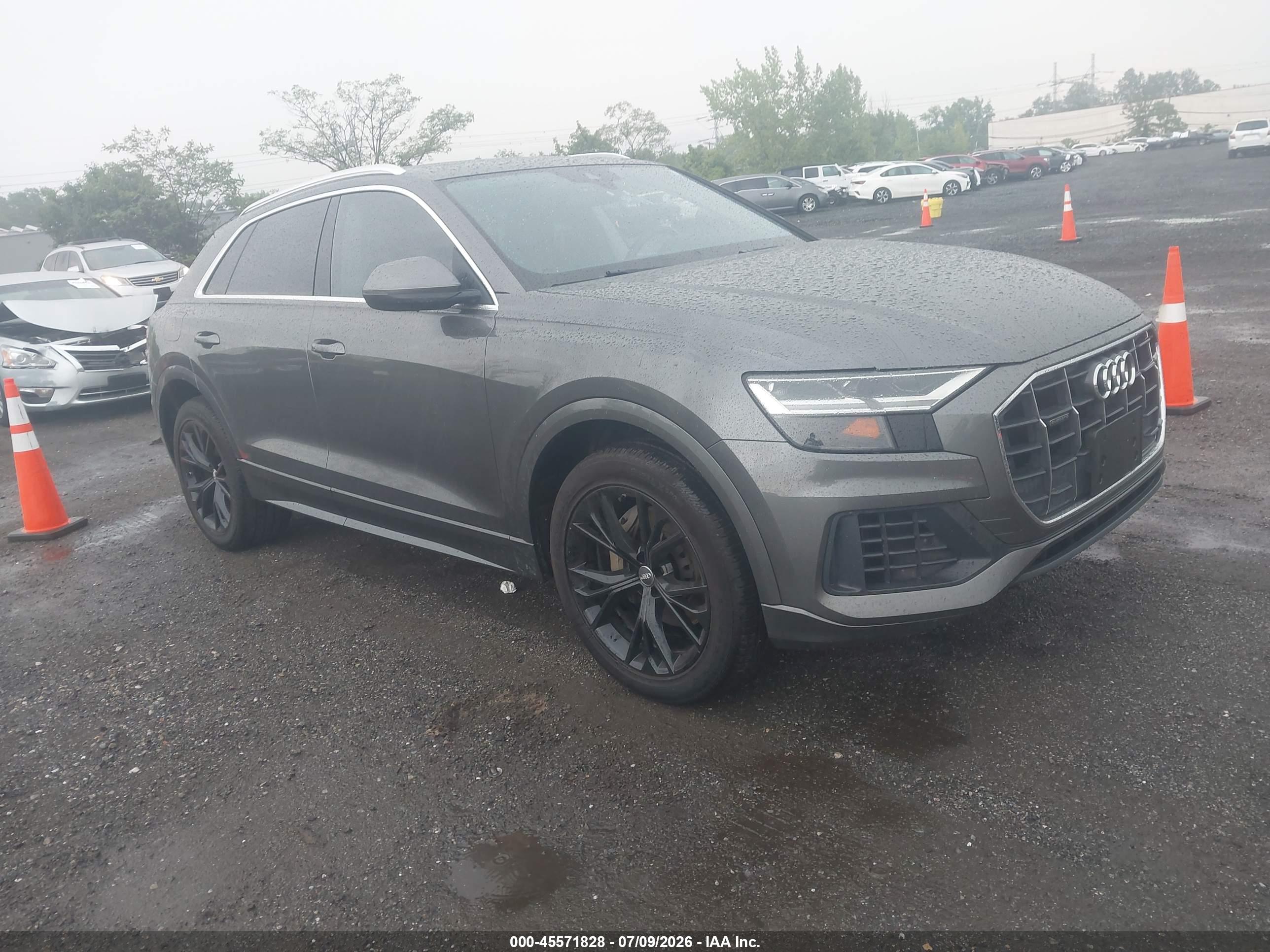 2021 AUDI Q8