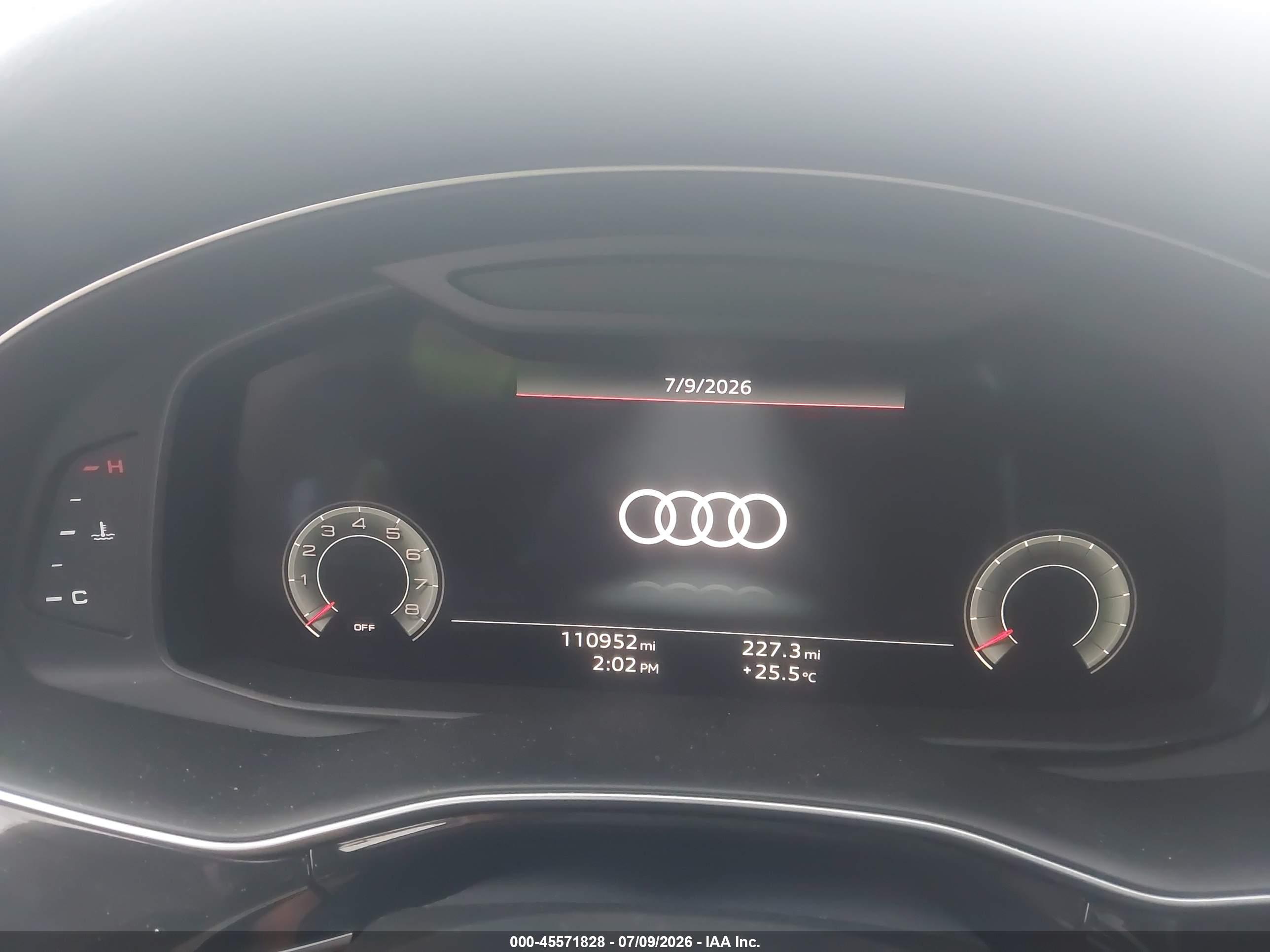 2021 AUDI Q8