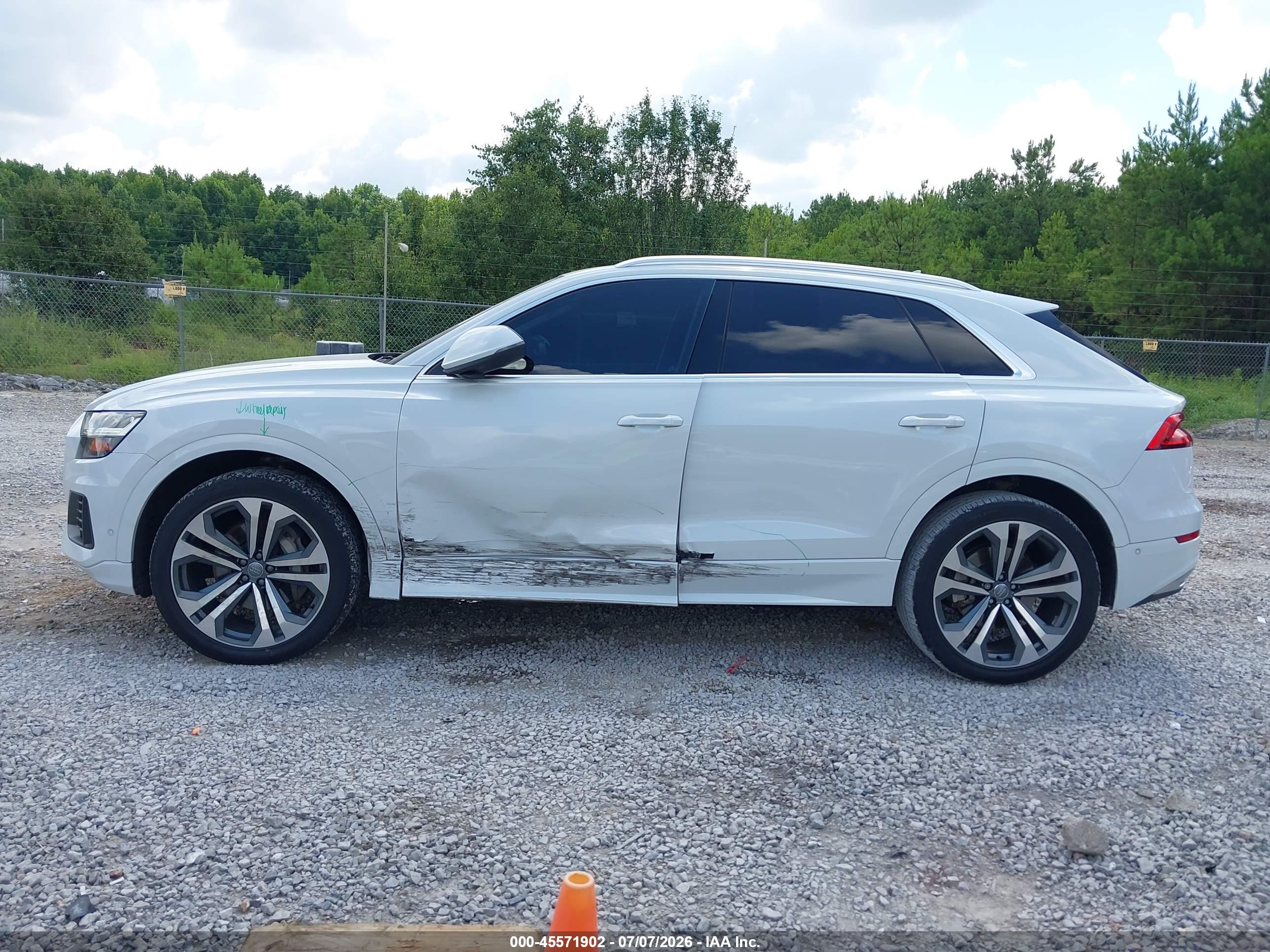 2019 AUDI Q8 55 PREMIUM