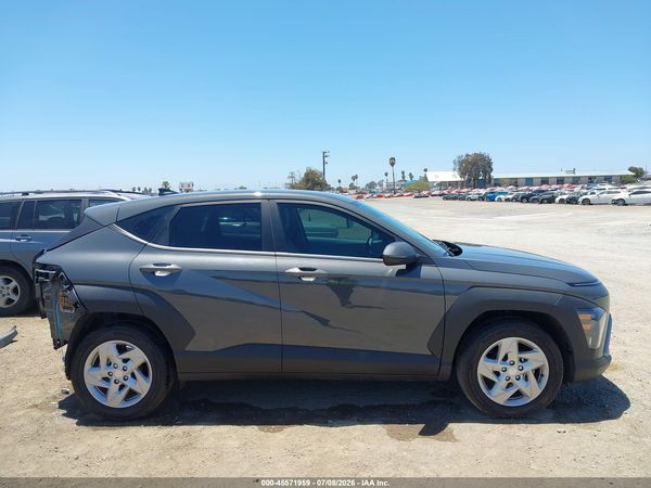 2025 HYUNDAI KONA SE