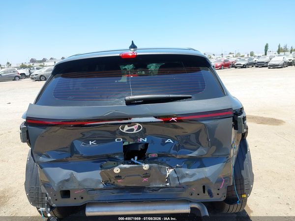 2025 HYUNDAI KONA SE