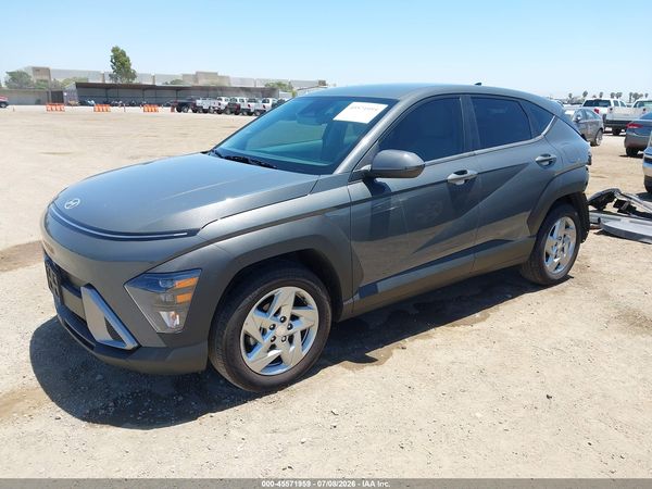 2025 HYUNDAI KONA SE