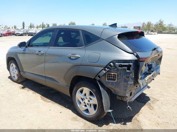 2025 HYUNDAI KONA SE