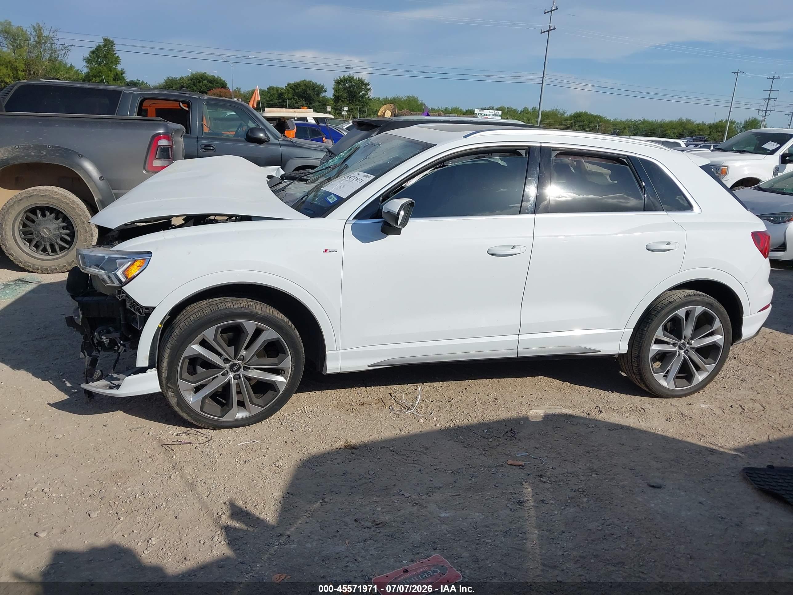 2020 AUDI Q3