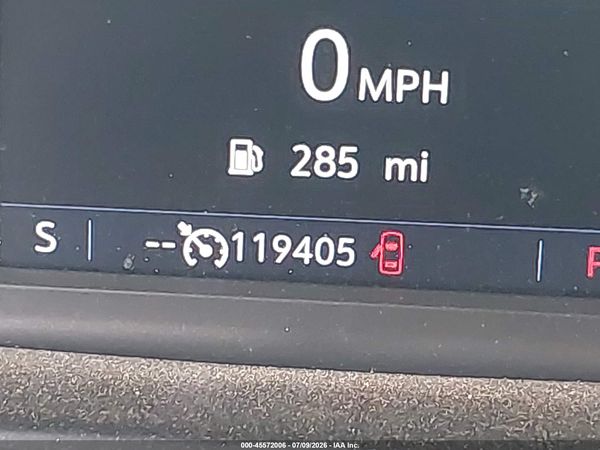 2019 CHEVROLET SILVERADO 1500 LT — I118