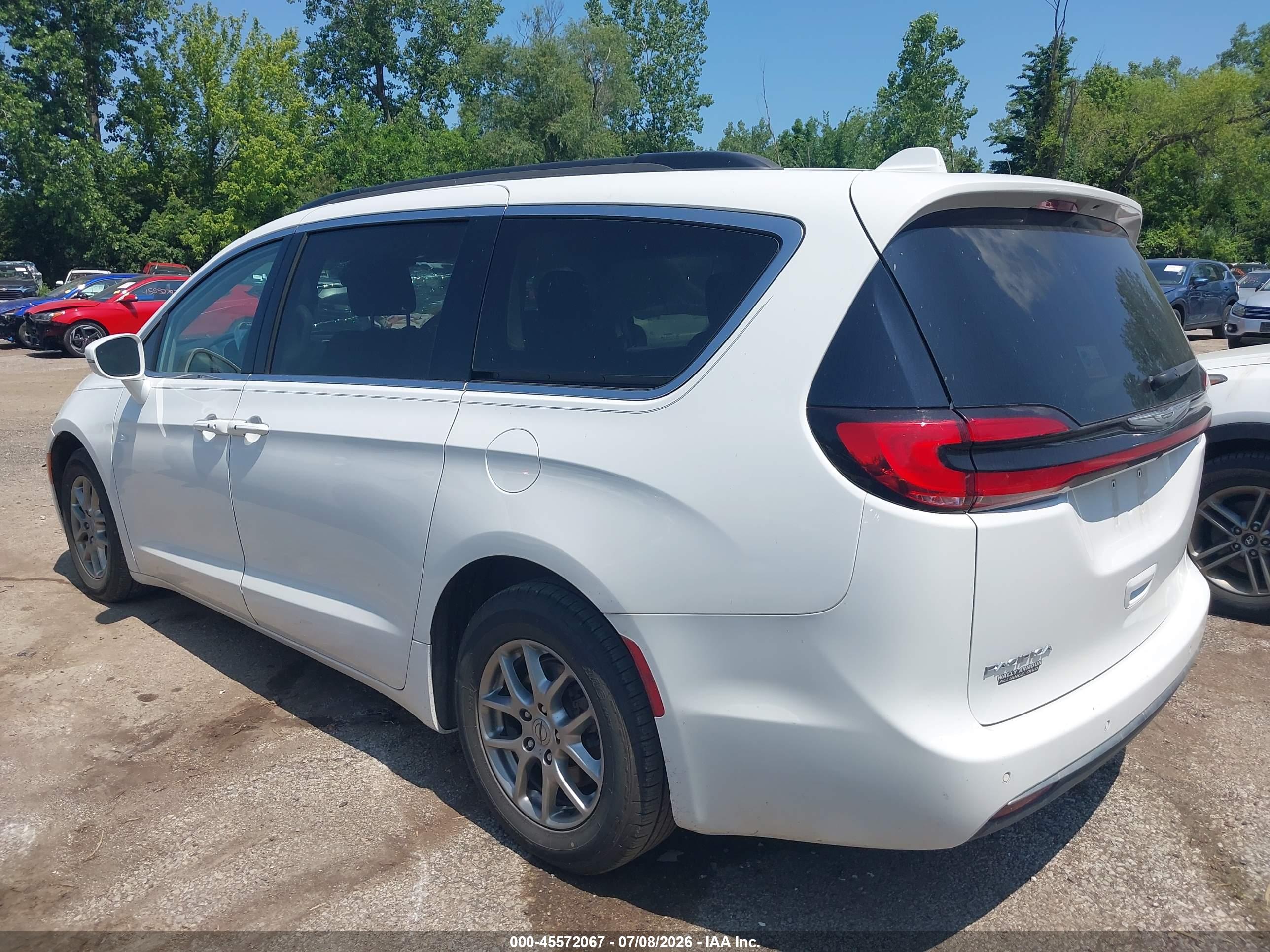 2021 CHRYSLER PACIFICA TOURING