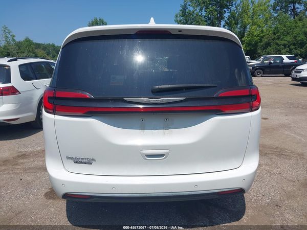 2021 CHRYSLER PACIFICA TOURING