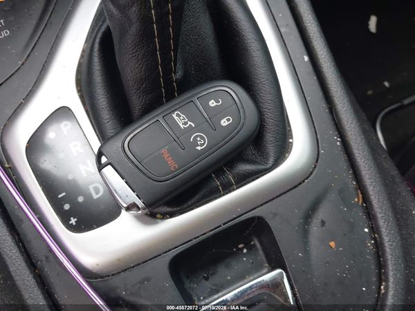 2018 JEEP CHEROKEE LATITUDE PLUS 4X4