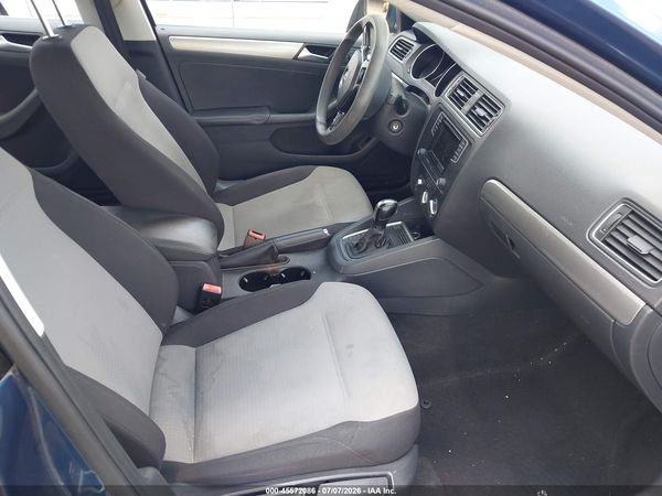 2017 VOLKSWAGEN JETTA 1.4T S — I5