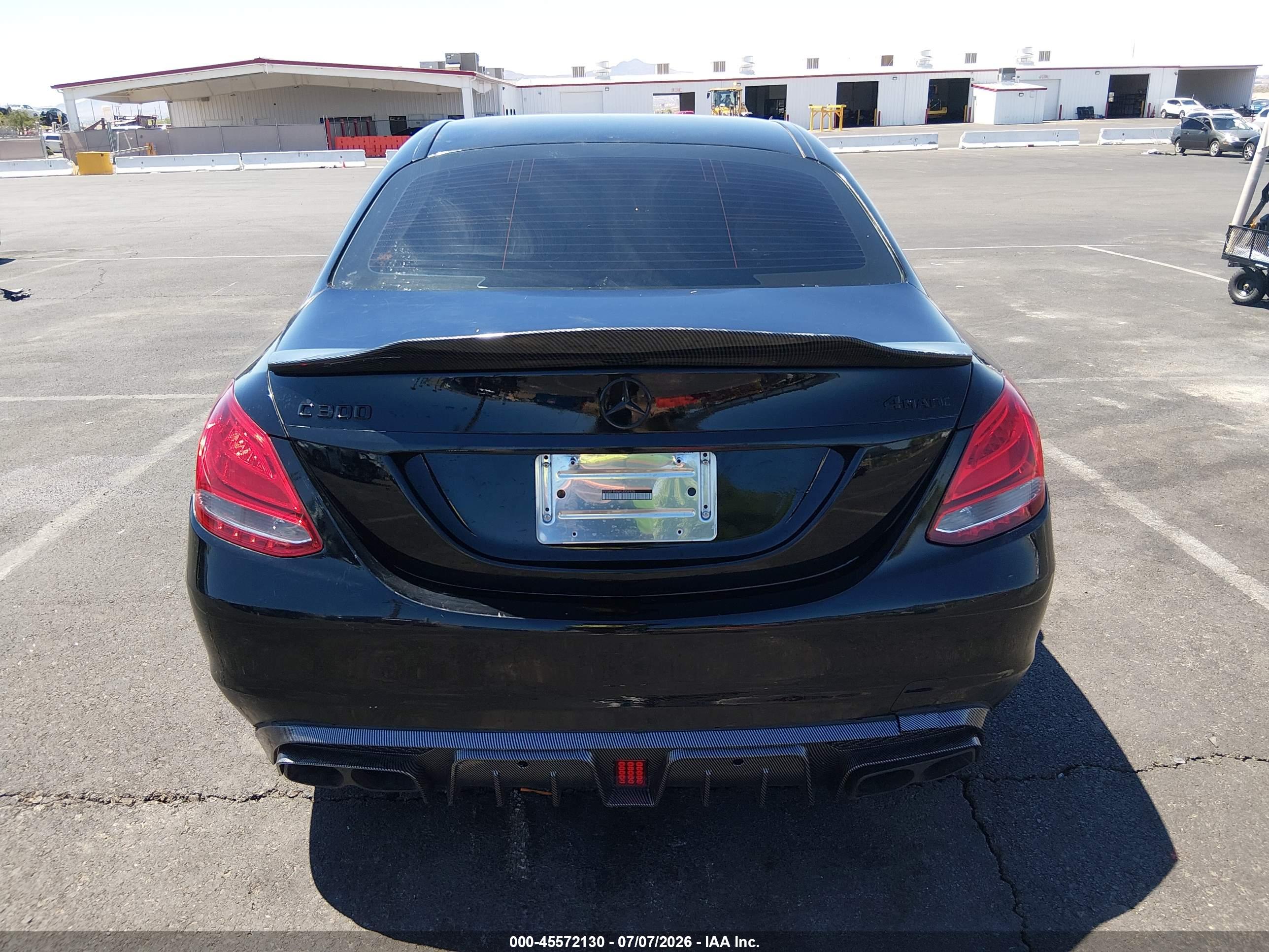 2015 MERCEDES-BENZ C 300