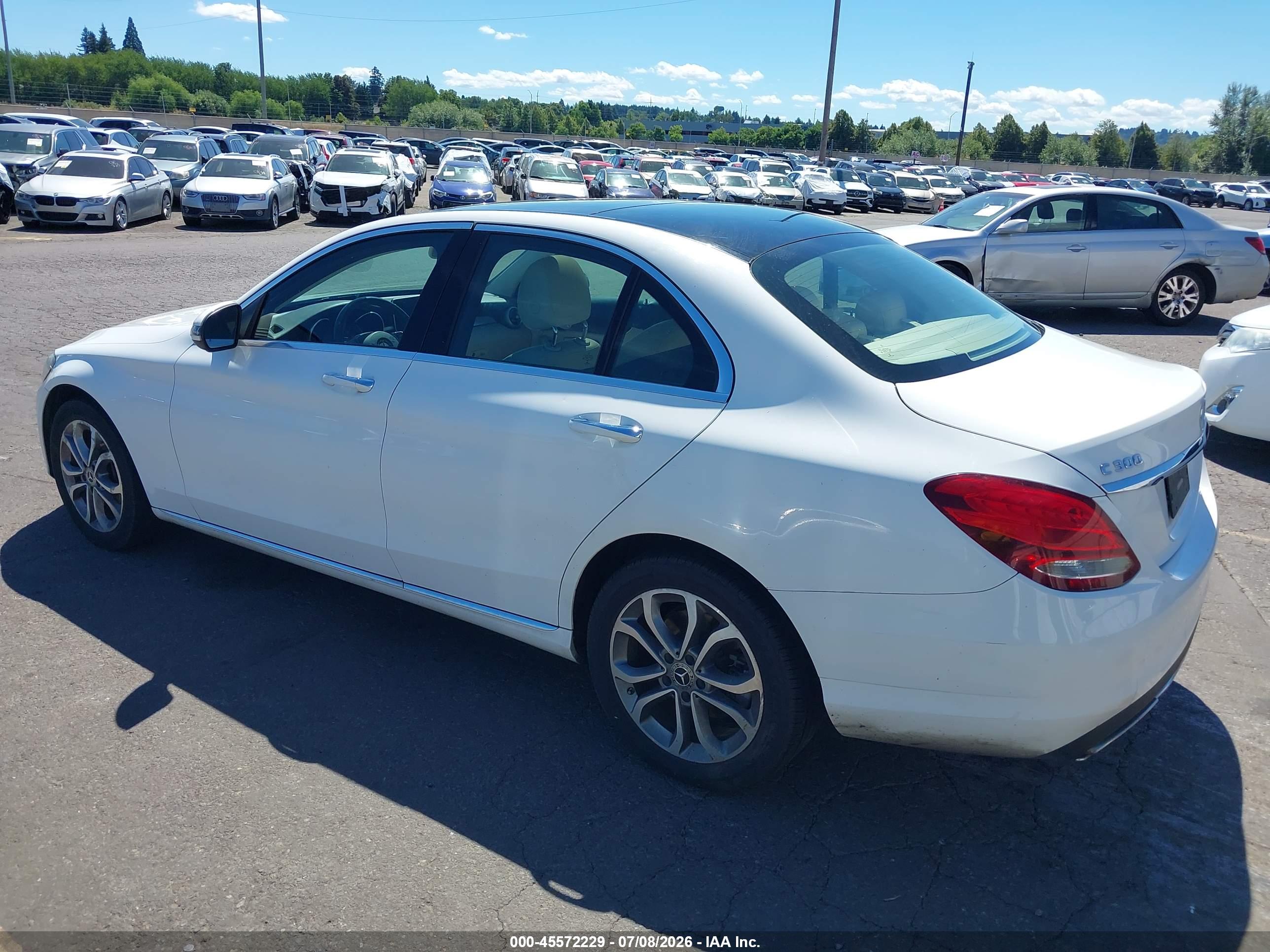 2017 MERCEDES-BENZ C 300 4MATIC