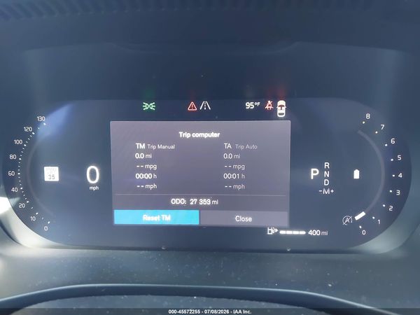 2023 VOLVO XC40 B5 PLUS BRIGHT THEME