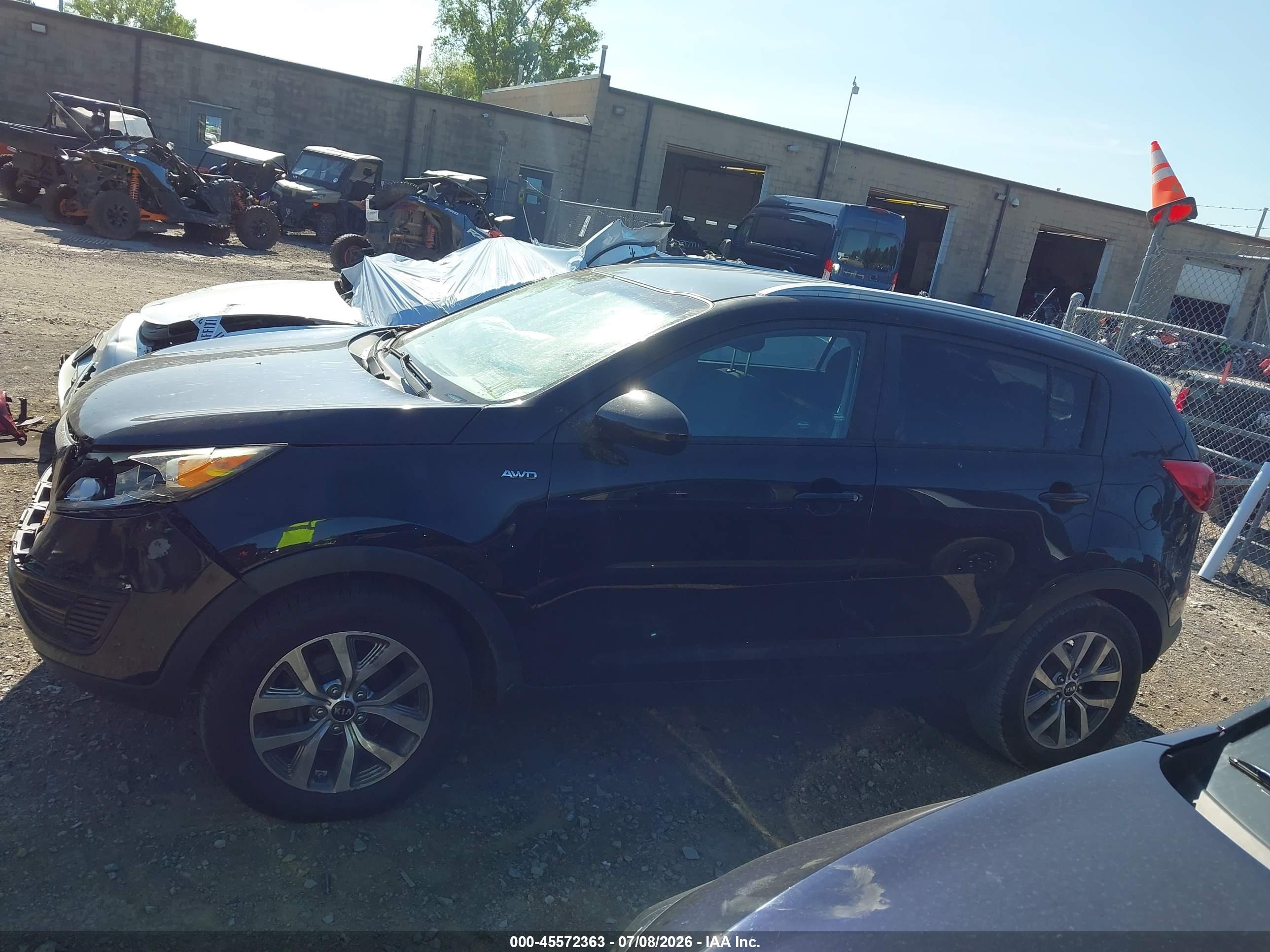 2016 KIA SPORTAGE LX