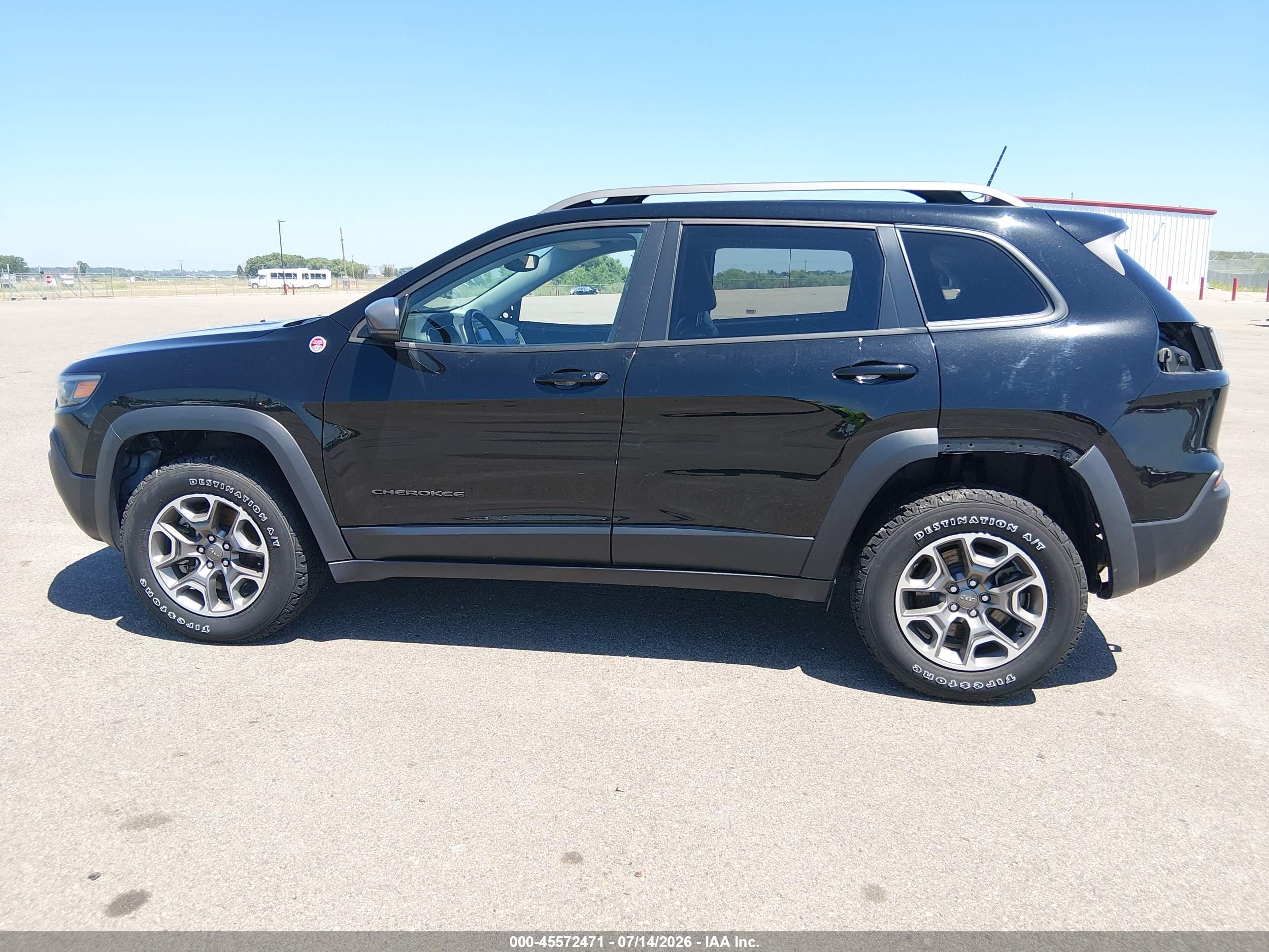 2021 JEEP CHEROKEE TRAILHAWK 4X4