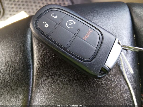 2021 JEEP CHEROKEE TRAILHAWK 4X4