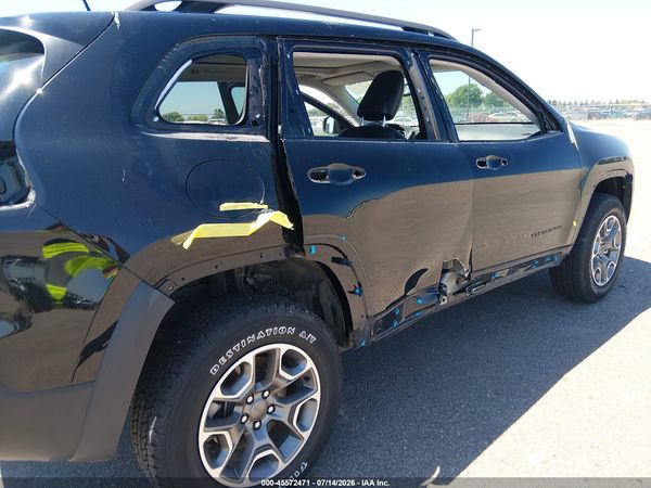 2021 JEEP CHEROKEE TRAILHAWK 4X4
