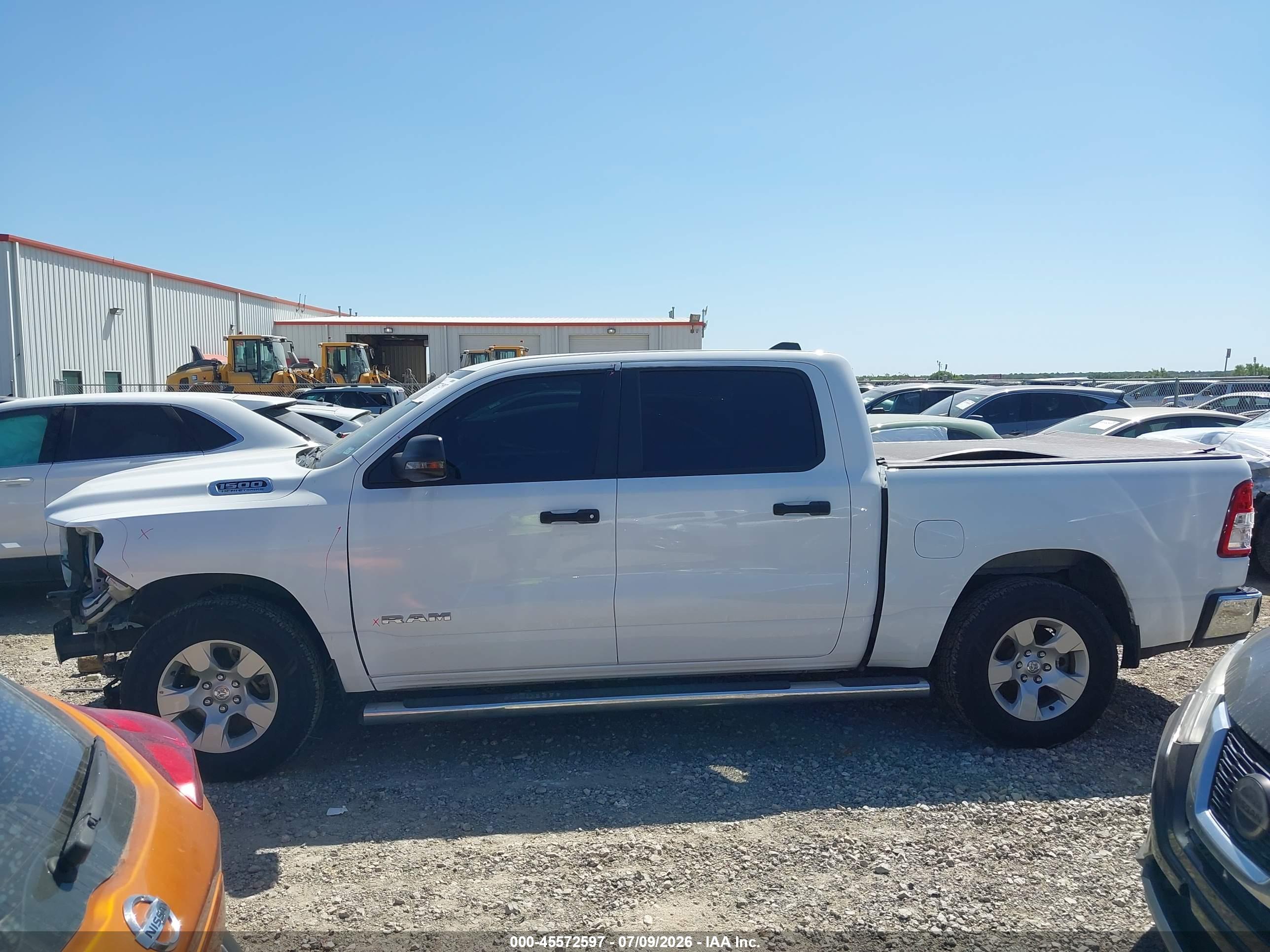 2023 RAM 1500 BIG HORN  4X2 5'7 BOX