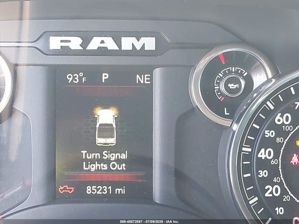 2023 RAM 1500 BIG HORN  4X2 5'7 BOX
