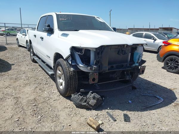 2023 RAM 1500 BIG HORN  4X2 5'7 BOX