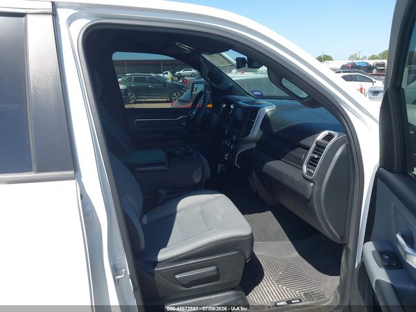 2023 RAM 1500 BIG HORN  4X2 5'7 BOX