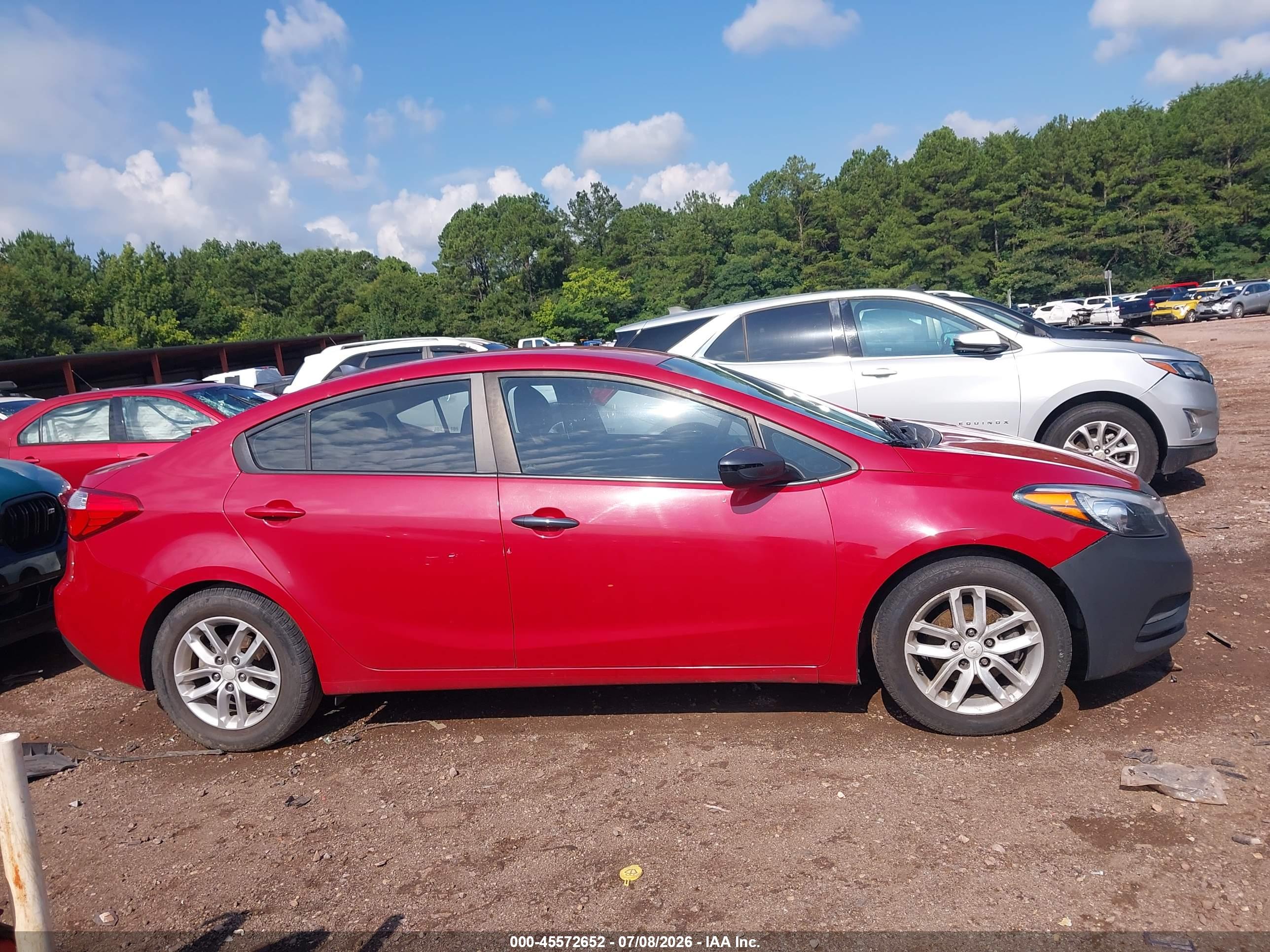 2016 KIA FORTE GL (Middle-Low Grade)
