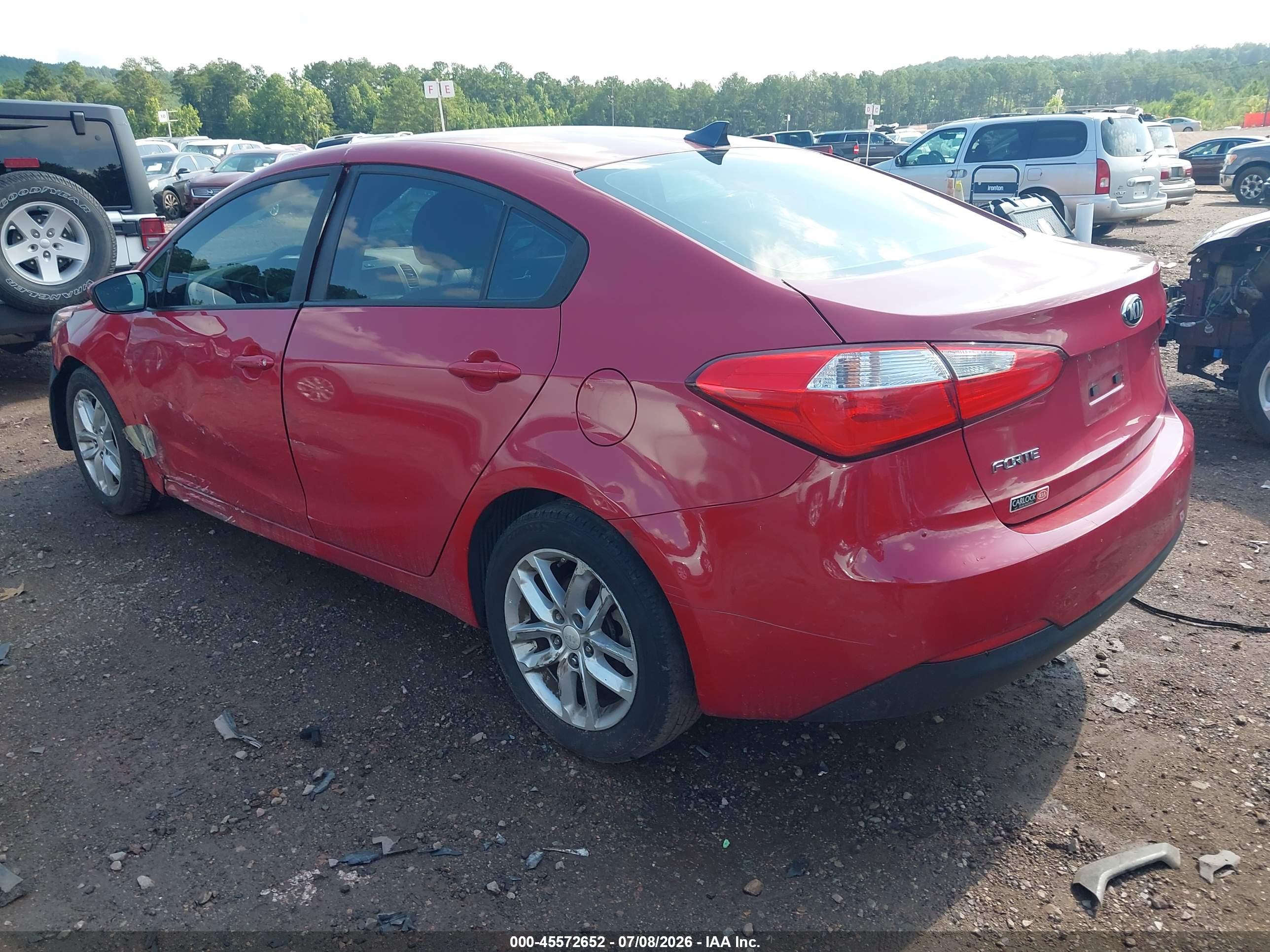 2016 KIA FORTE GL (Middle-Low Grade)