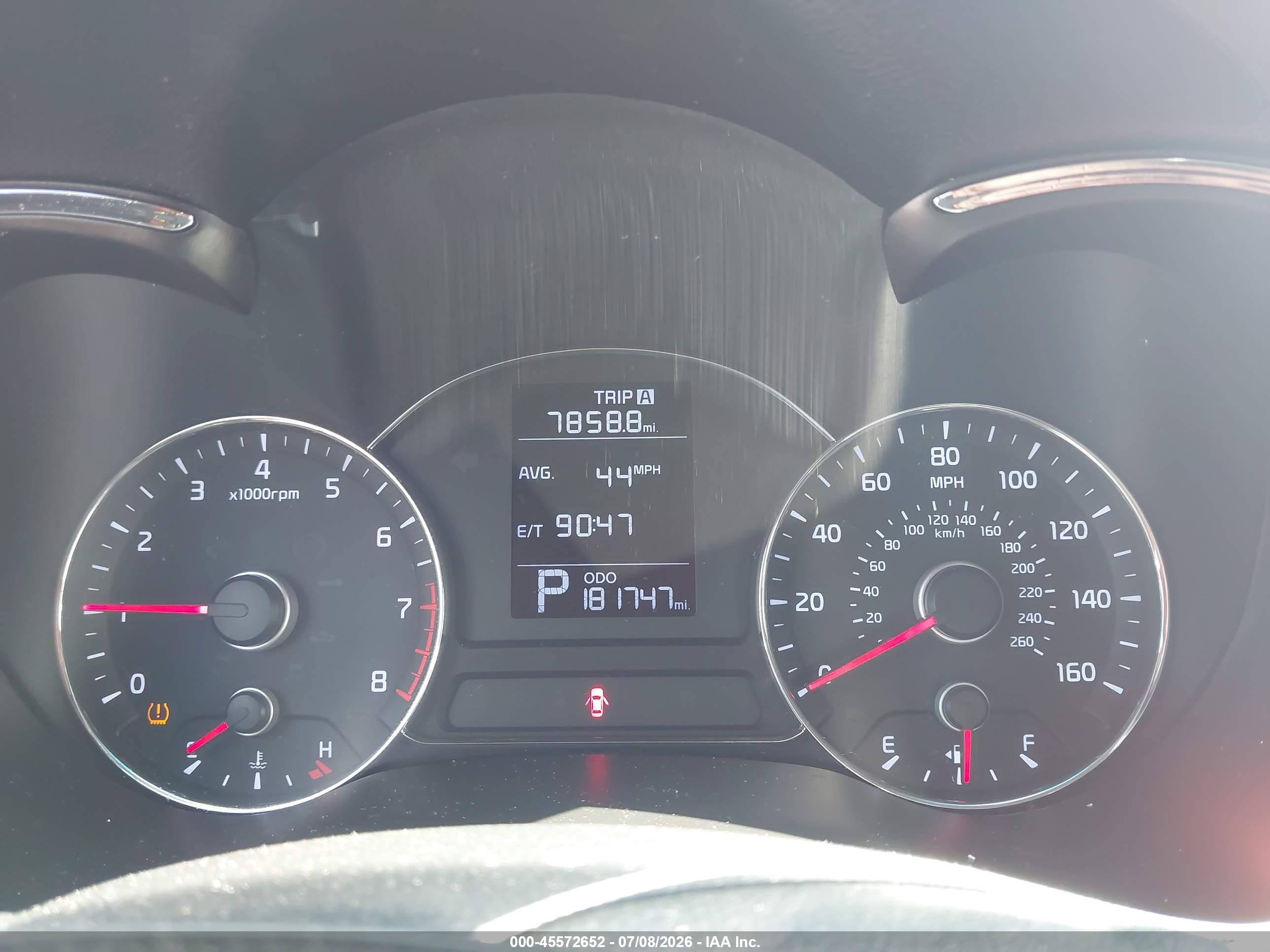 2016 KIA FORTE GL (Middle-Low Grade)