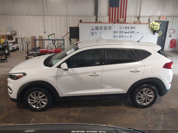 2018 HYUNDAI TUCSON SE