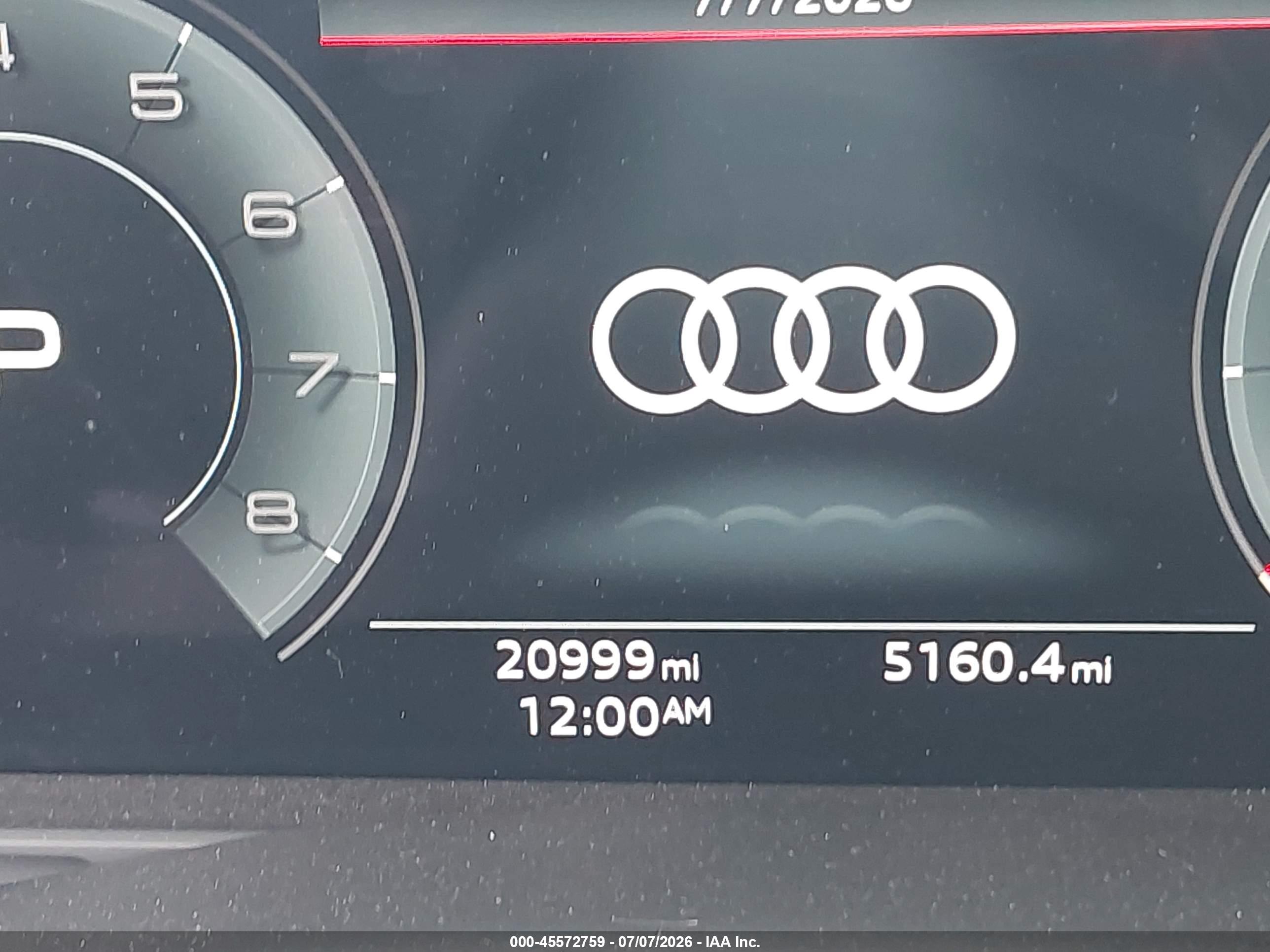 2024 AUDI Q8