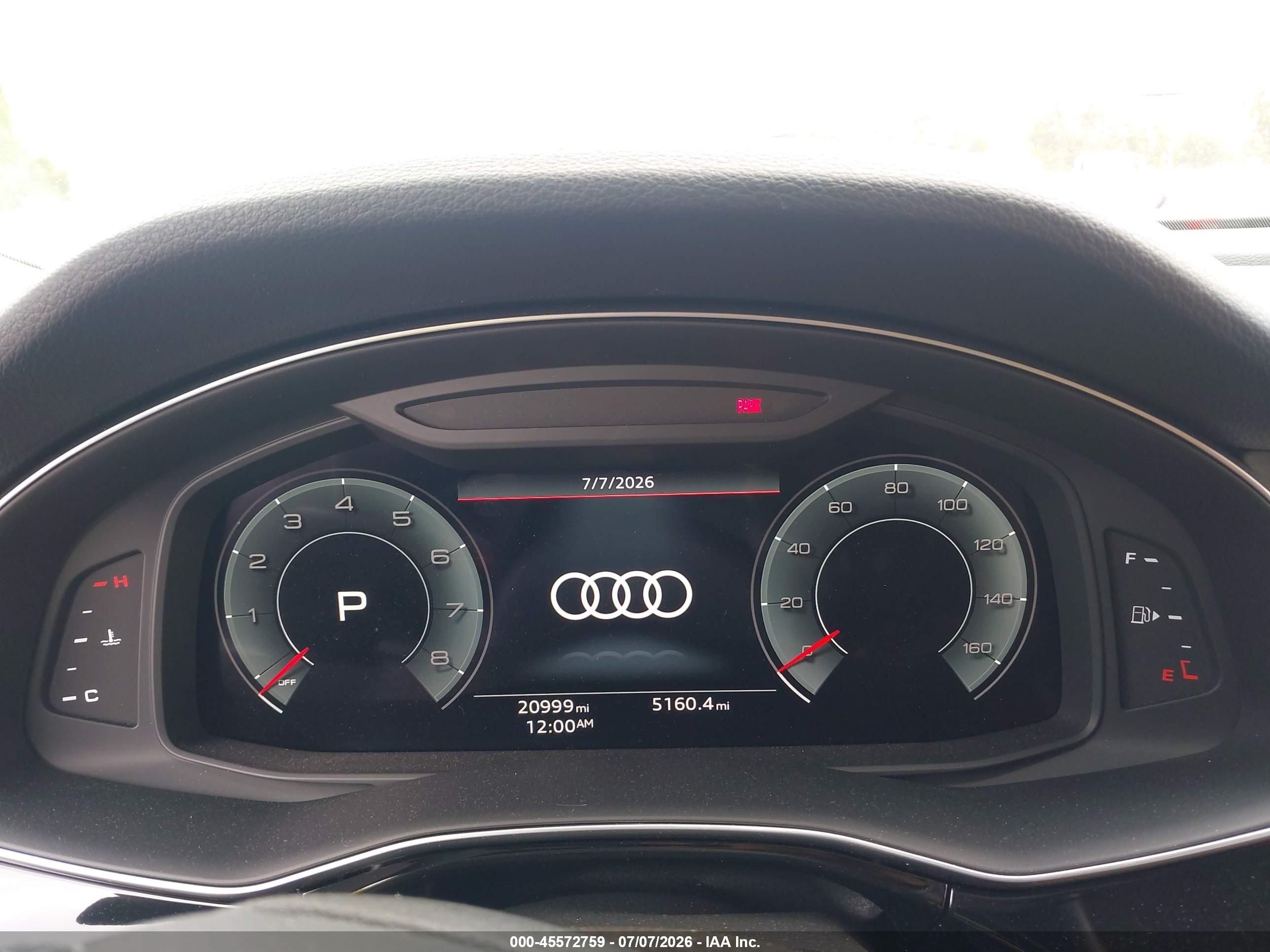 2024 AUDI Q8