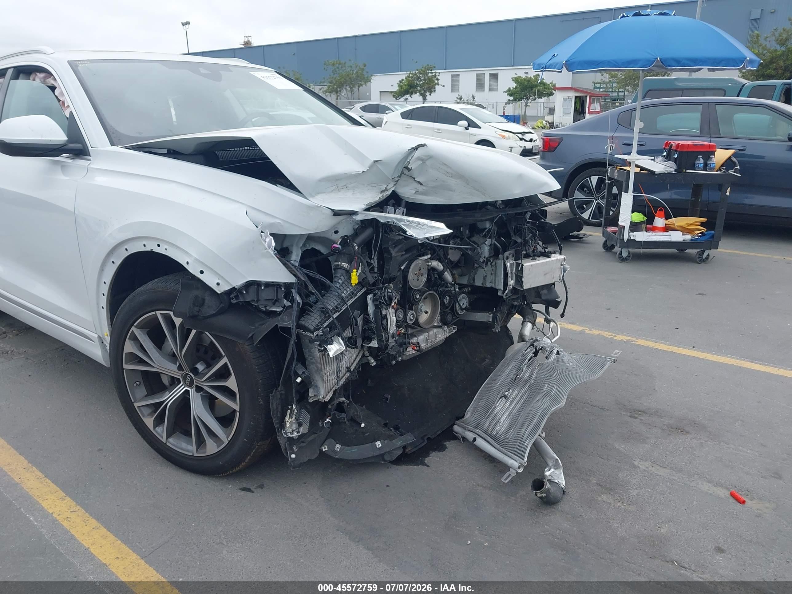 2024 AUDI Q8