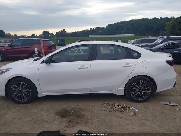 2022 KIA FORTE GT-LINE