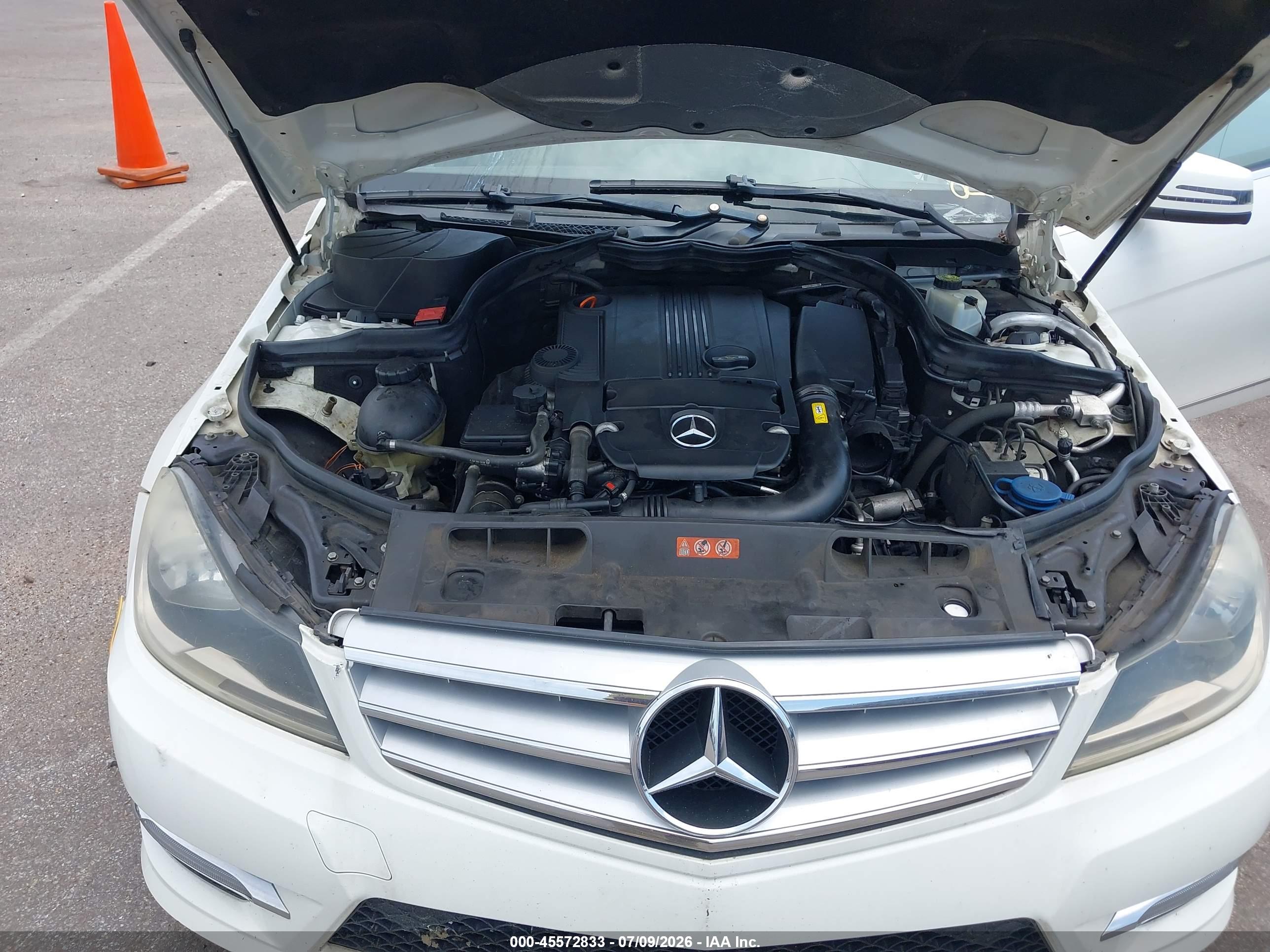 2012 MERCEDES-BENZ C 250 SPORT
