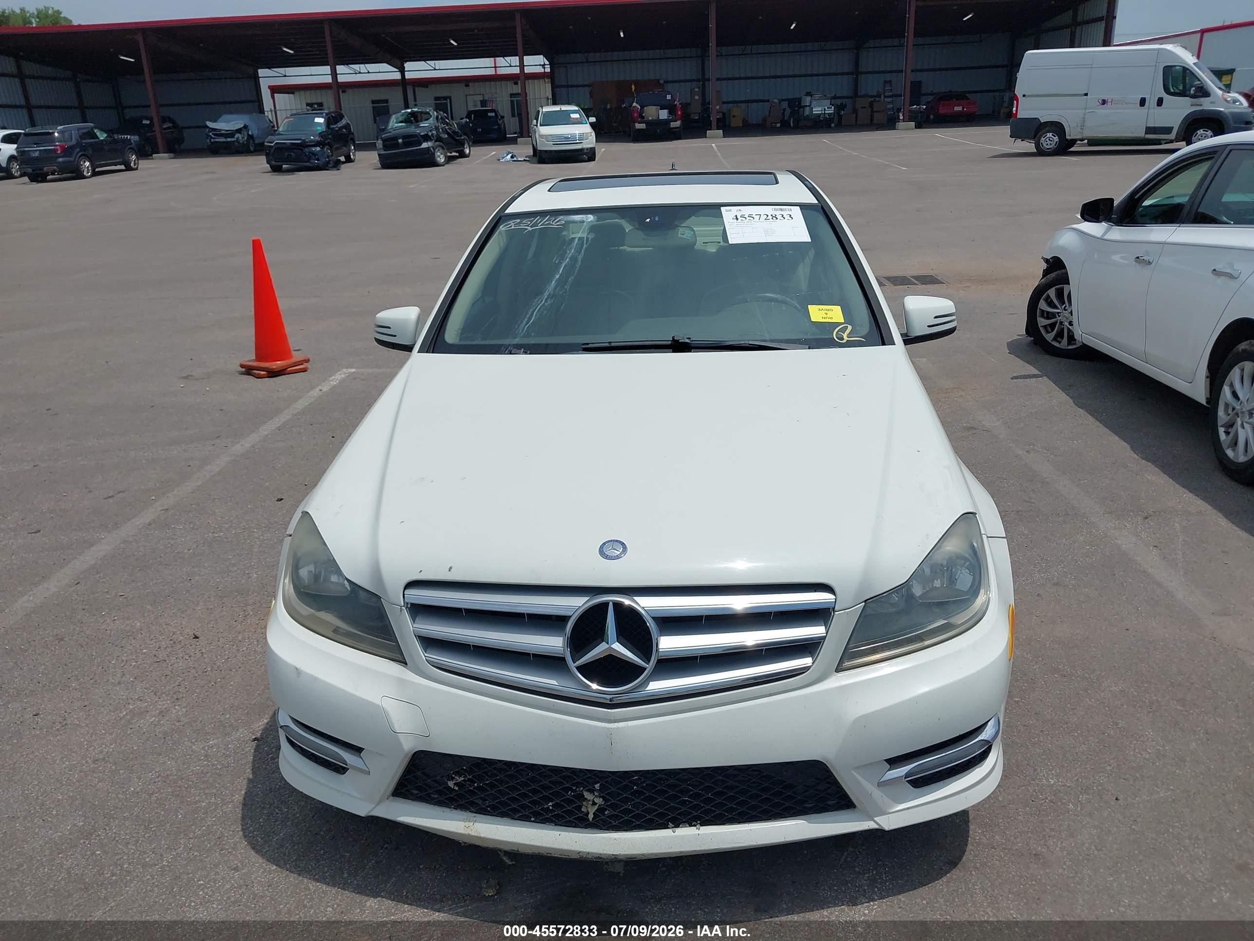 2012 MERCEDES-BENZ C 250 SPORT