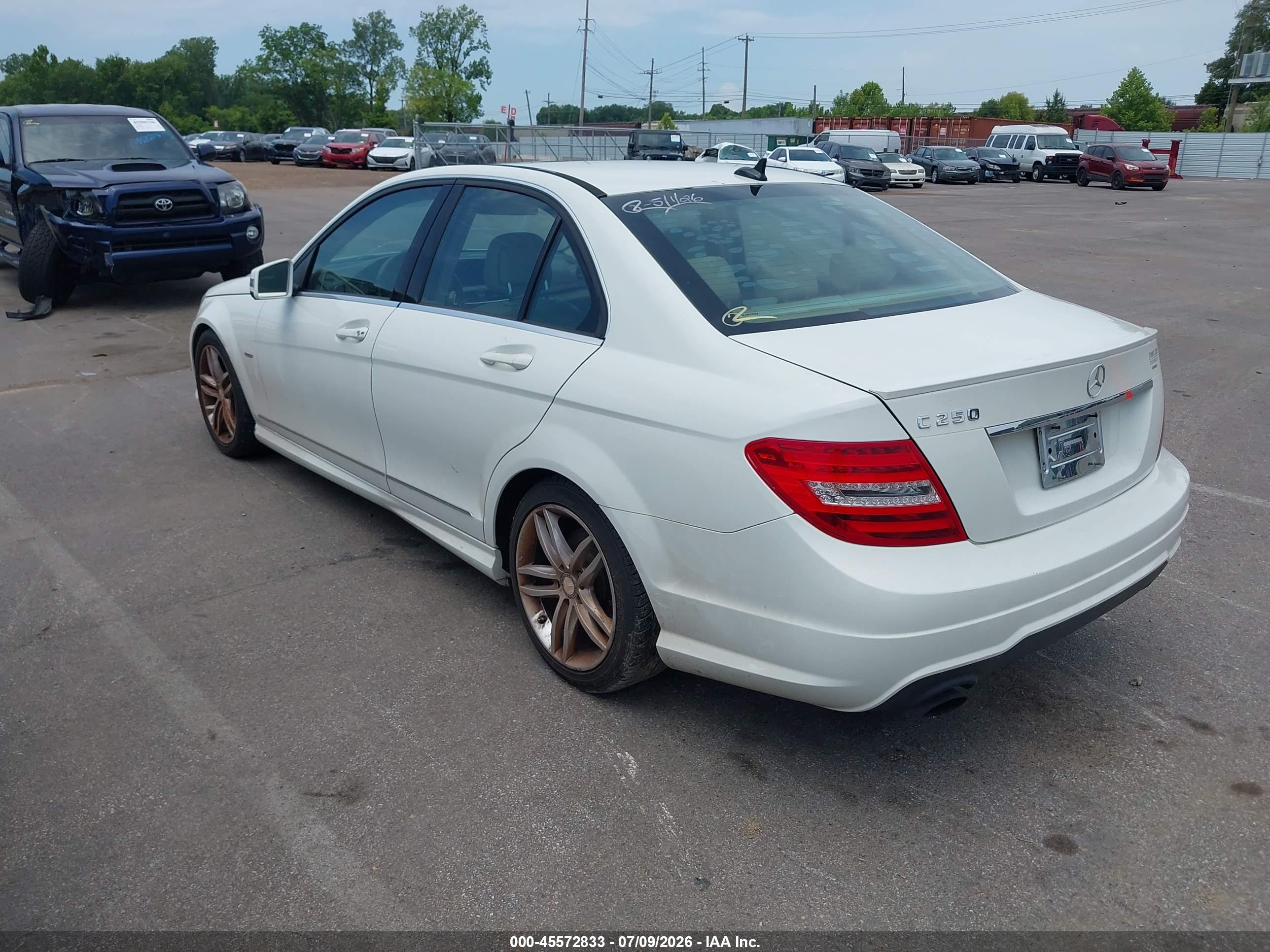 2012 MERCEDES-BENZ C 250 SPORT