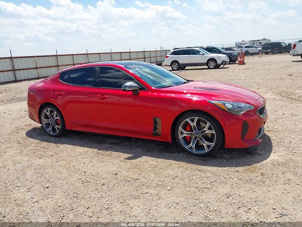 2019 KIA STINGER GT1