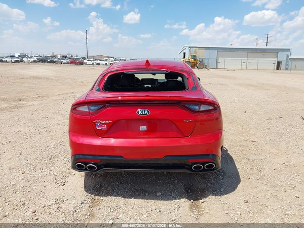 2019 KIA STINGER GT1