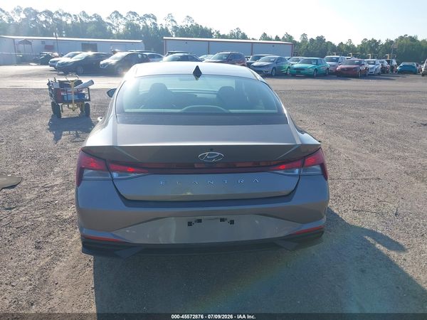 2022 HYUNDAI ELANTRA SEL