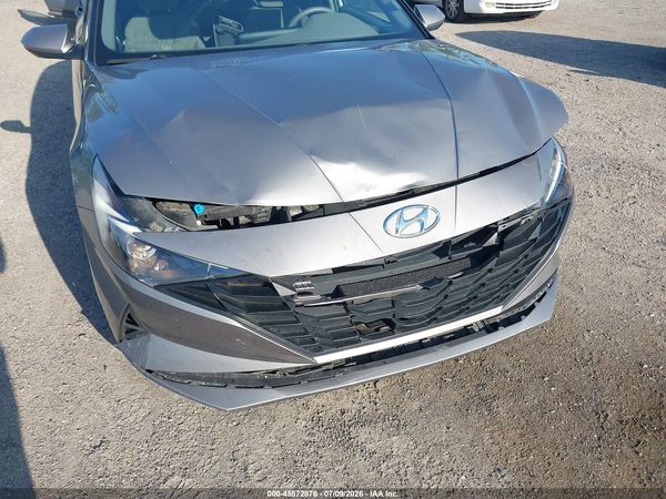 2022 HYUNDAI ELANTRA SEL
