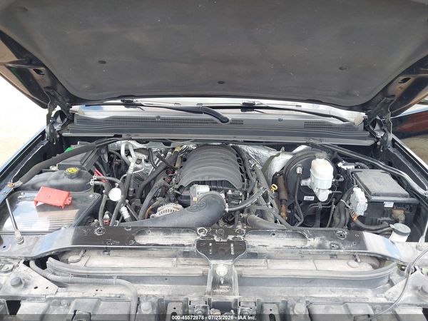 2015 CHEVROLET TAHOE LT — I10