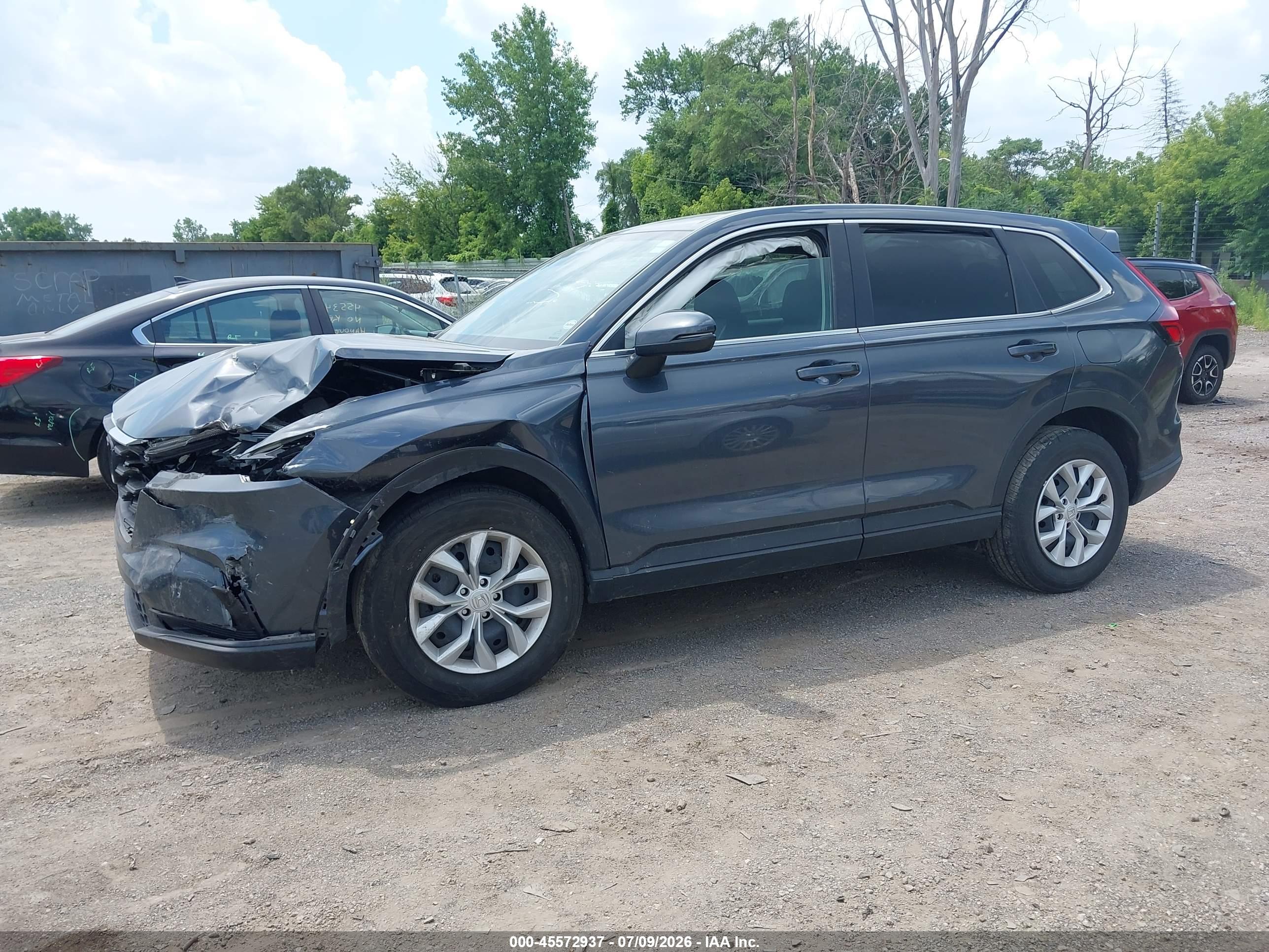 2025 HONDA CR-V LX AWD