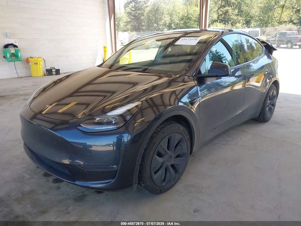 2024 TESLA MODEL Y